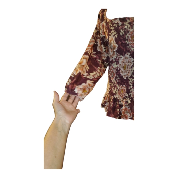 BEAUTIFUL 2X BLOUSE, MAROON/PINK W/ METALIC THREAD, LIKE NEW, PEASANT - Picture 4 of 6